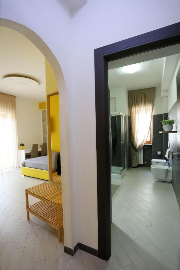 Guest House Le Tre Isole Сорренто Экстерьер фото
