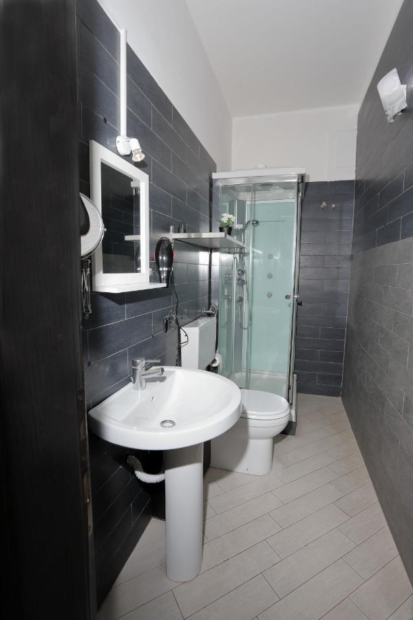 Guest House Le Tre Isole Сорренто Экстерьер фото
